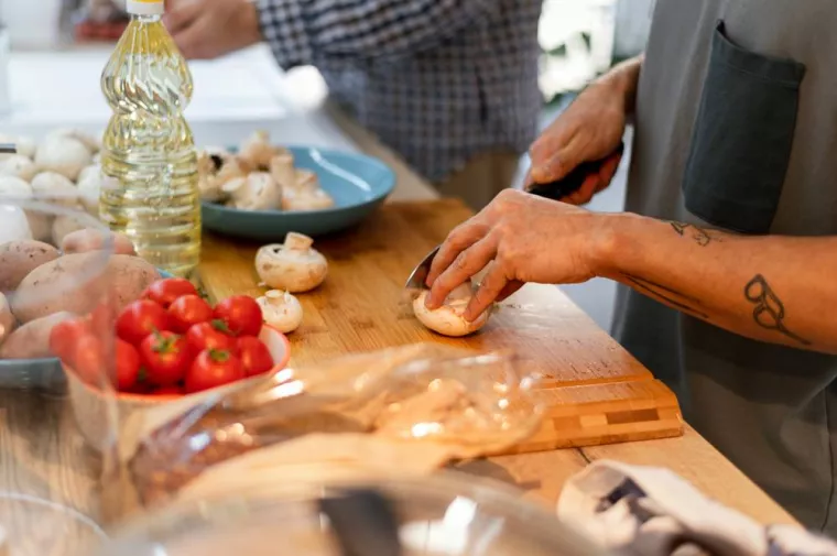 À qui s’adresser pour faire un atelier de cuisine avec des produits frais dans une ambiance conviviale ?, Carbonne, Le 3ème Temps